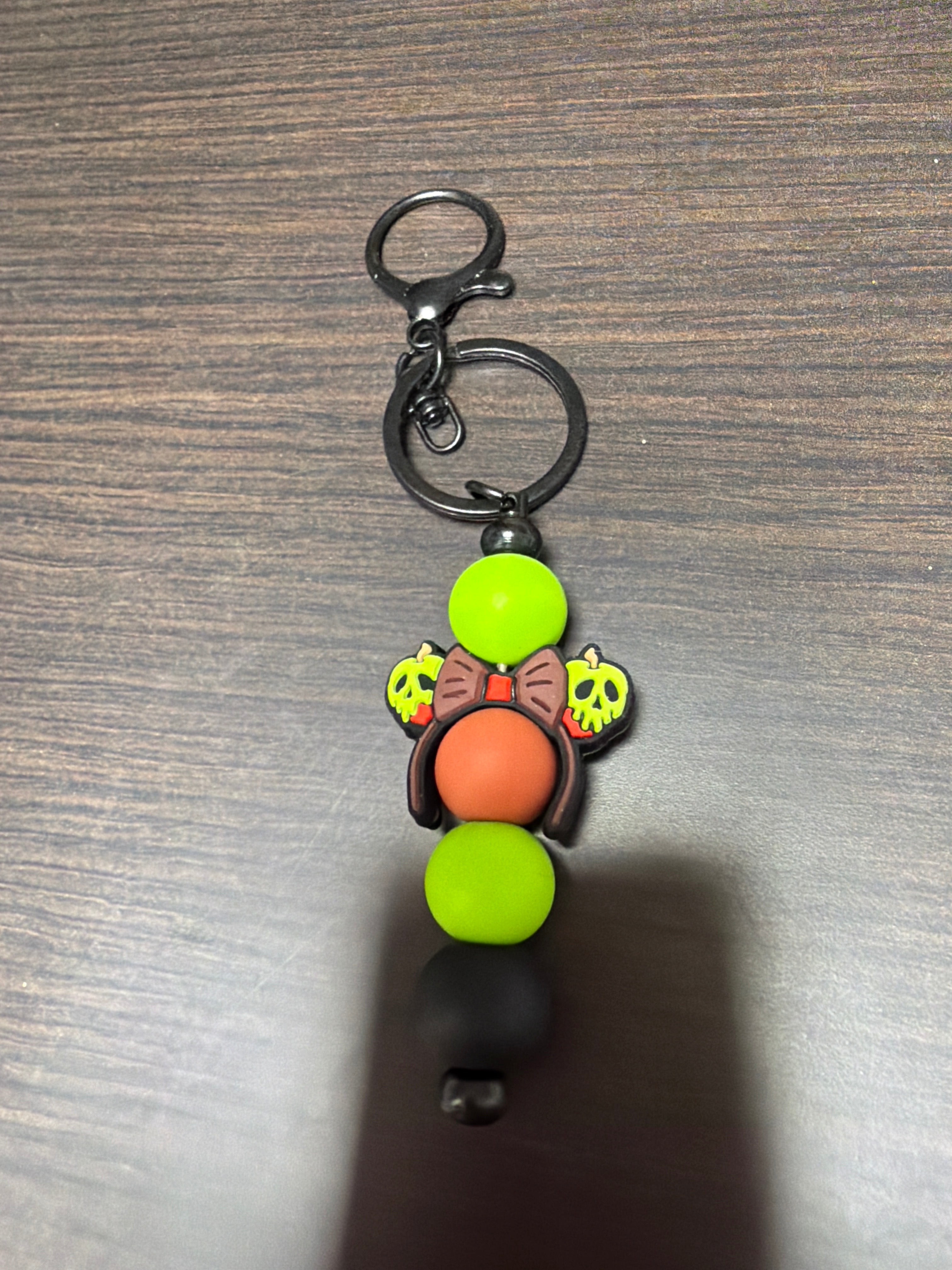 Silicone mouse head keychains.